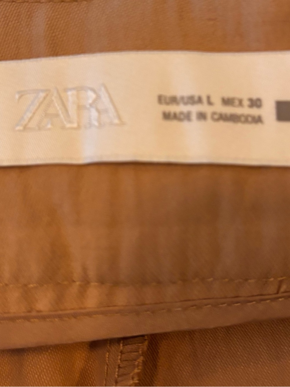 Zara Tan High-Waist Shorts with Dark Brown Braided Belt - Picture 2 of 2
